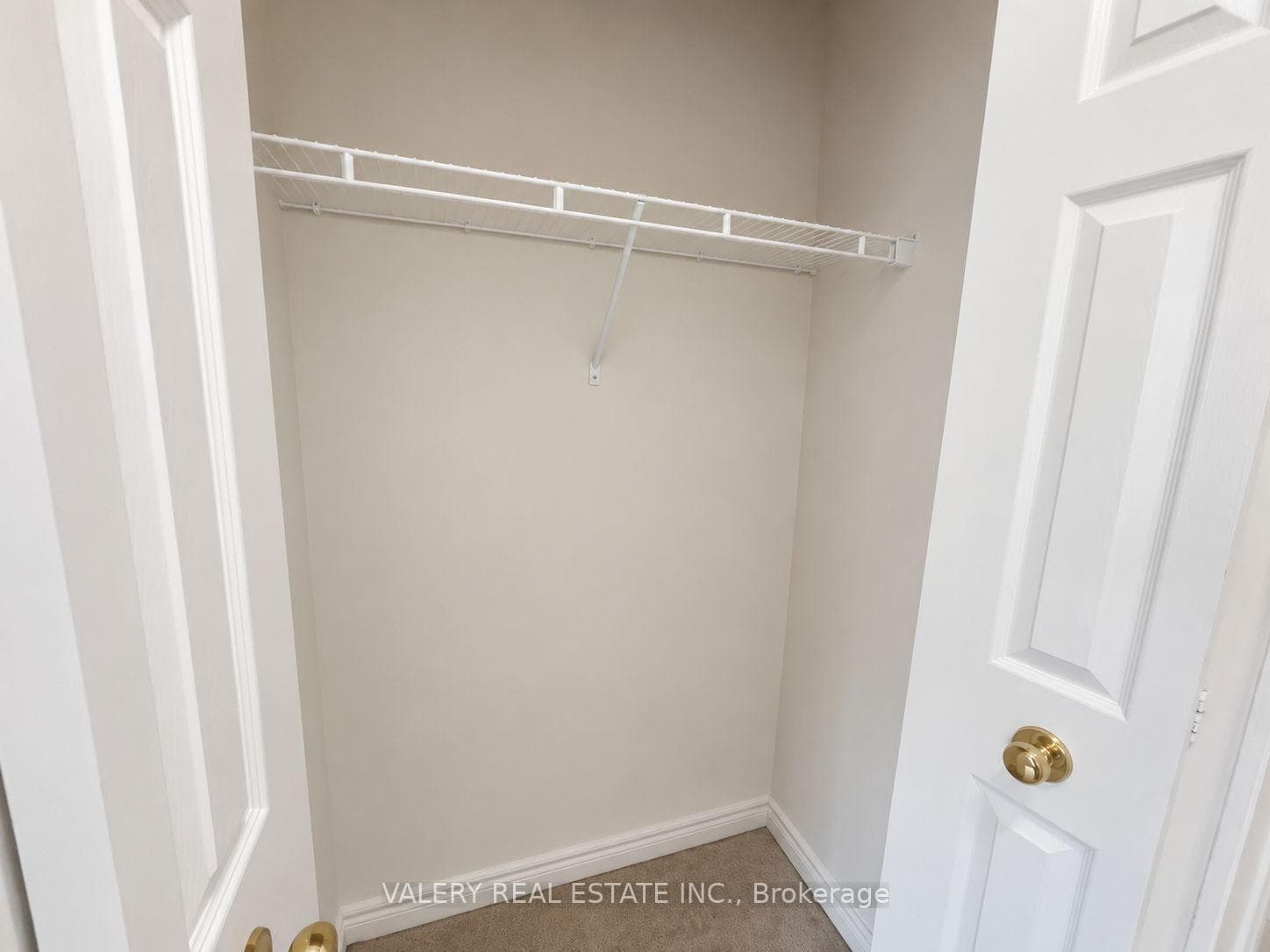 555 Grasslands Court photo 19