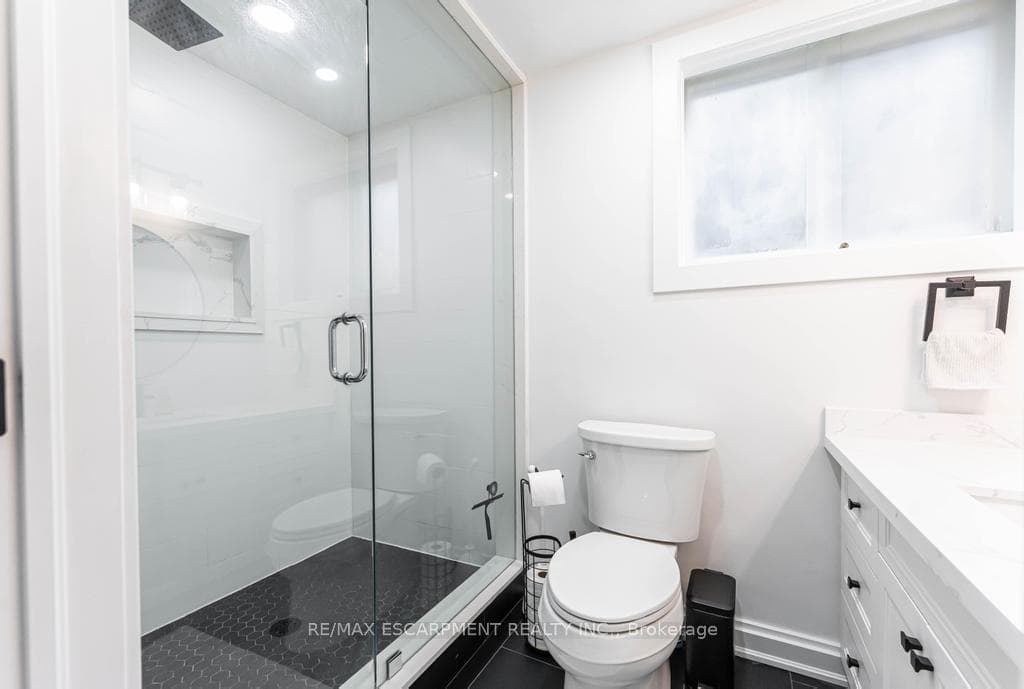 19 Cherrywood Drive photo 13