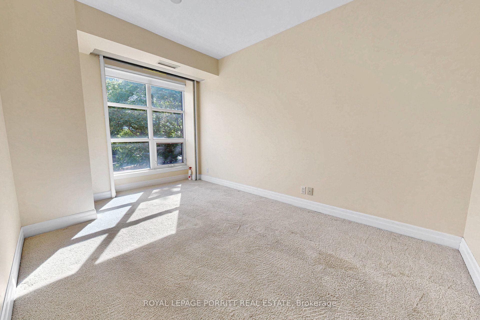 9 Burnhamthorpe Crescent Unit 309 photo 30
