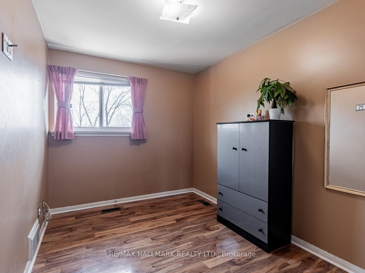 17 Windhill Crescent photo 19