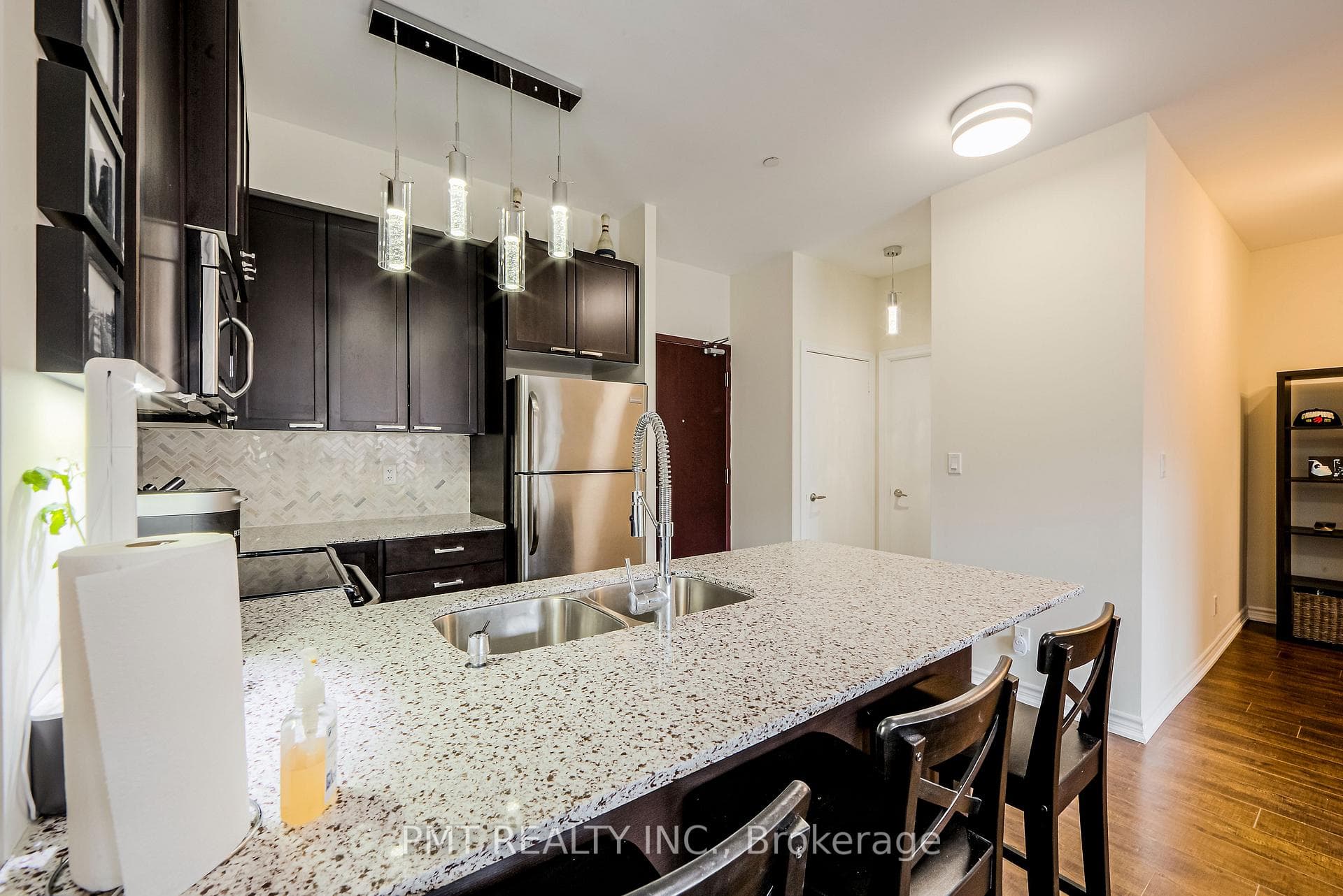1328 Birchmount Road Unit 105 photo 8