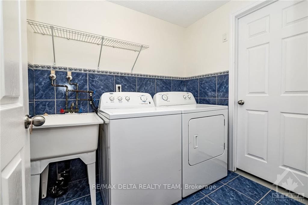 6864 BILBERRY Drive photo 22