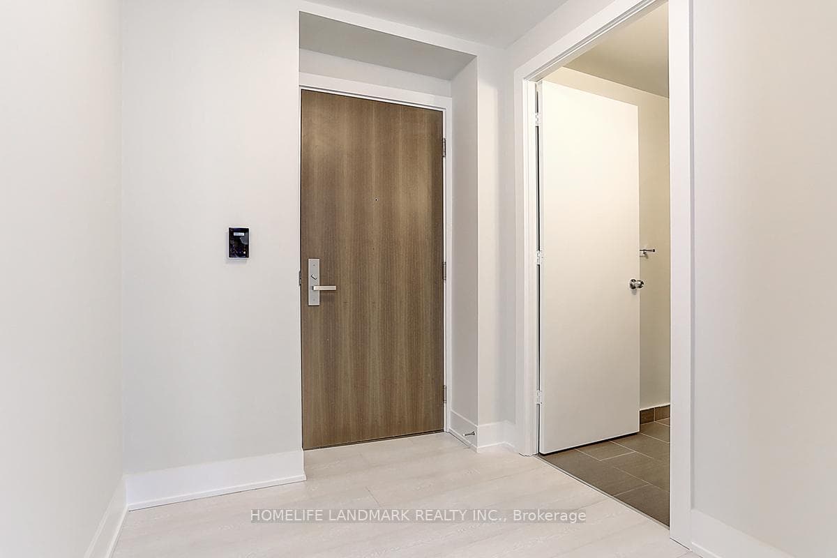 200 Bloor Street Unit 1804 photo 9