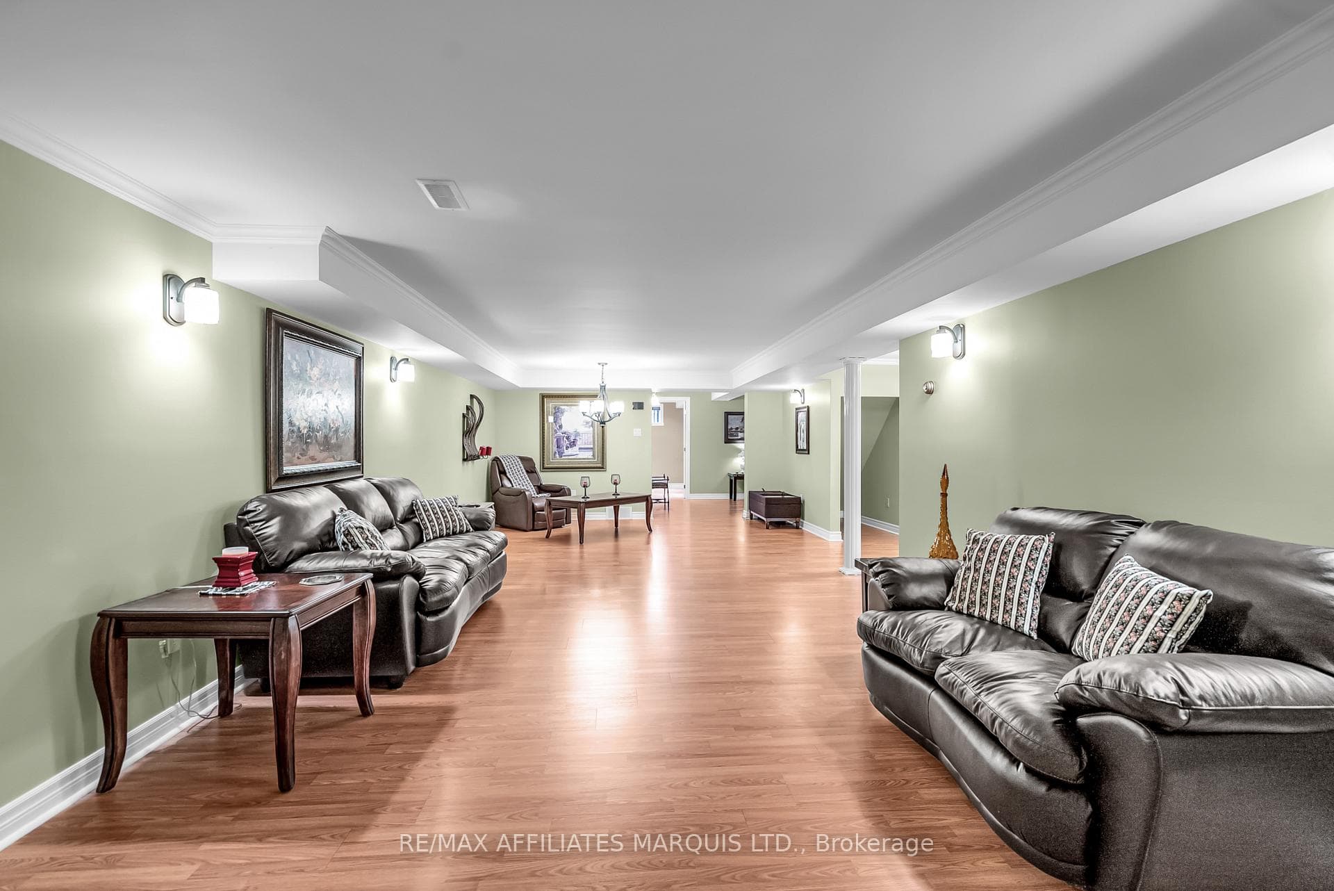 1413 Queen Street photo 30