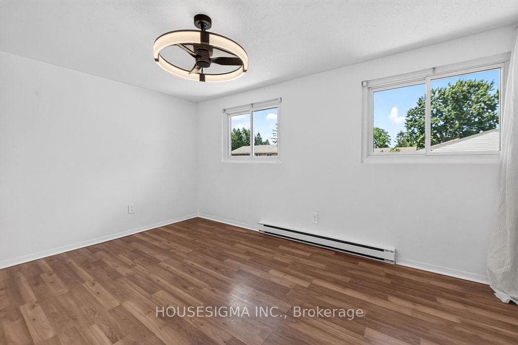 166 Southdale Road Unit 143 photo 28