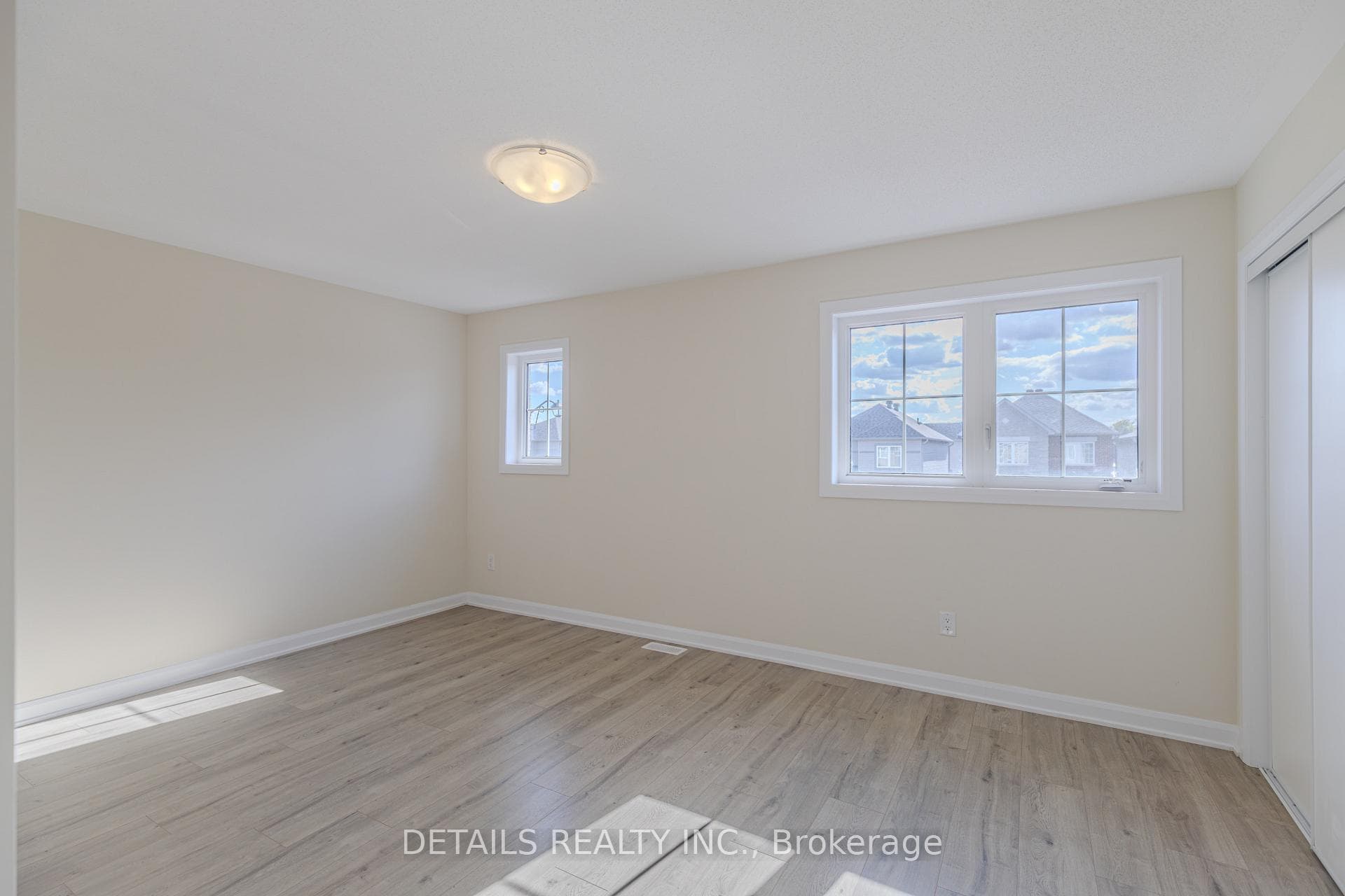 Second bedroom