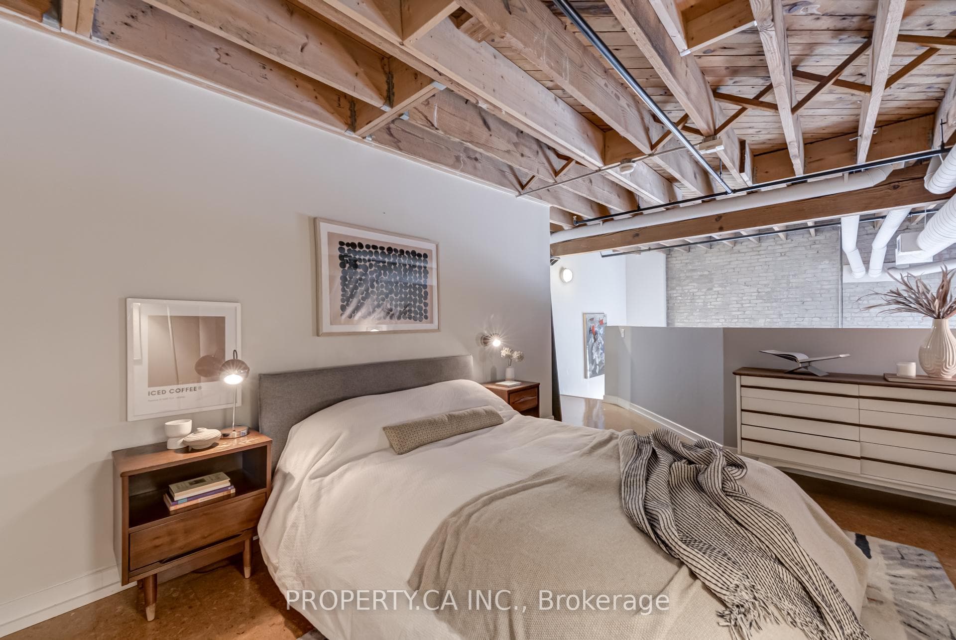 27 Brock Avenue Unit 203 photo 15