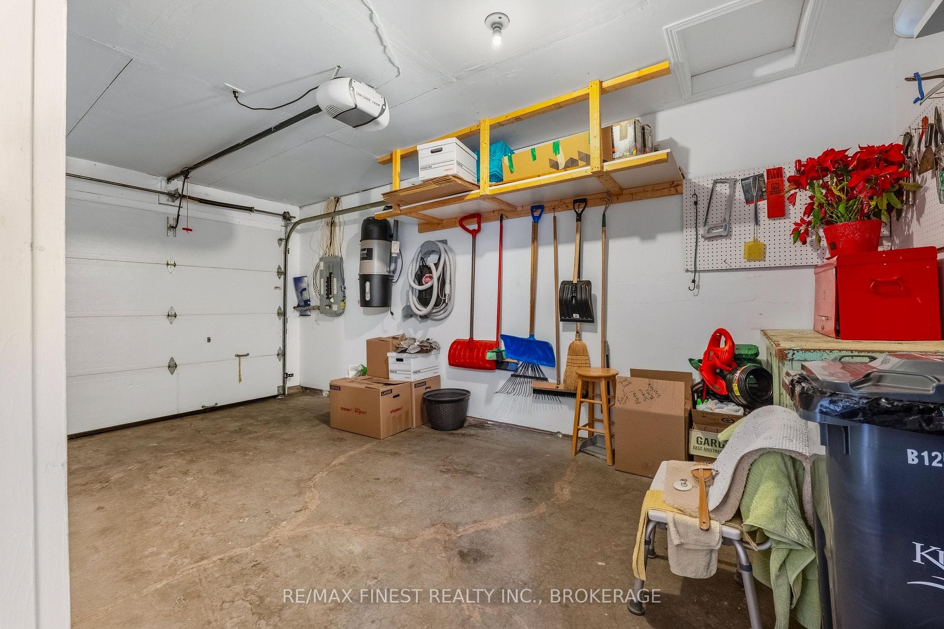 77 Wilson Street photo 26