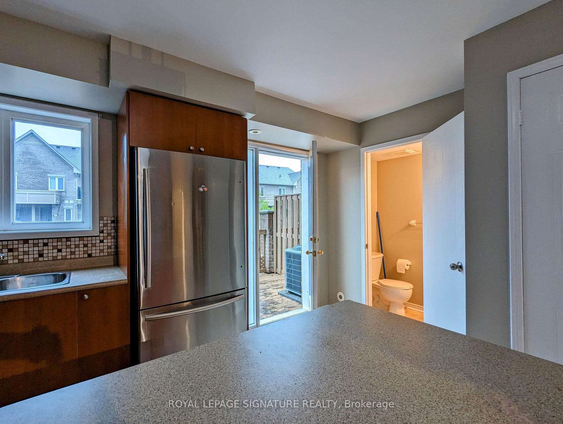 4861 Halfmoon Grove Unit 19 photo 9