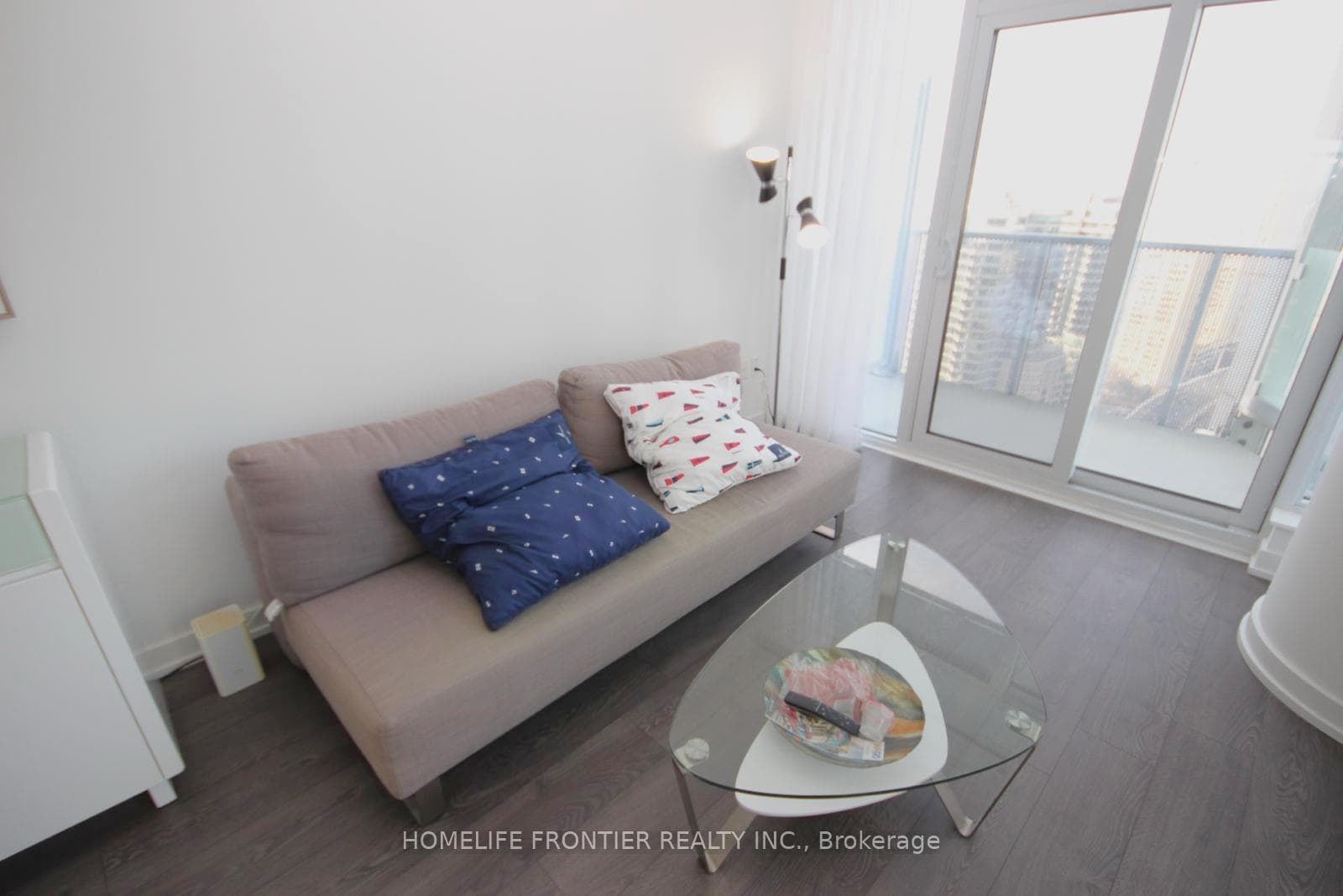 10 York Street Unit 2811 photo 18