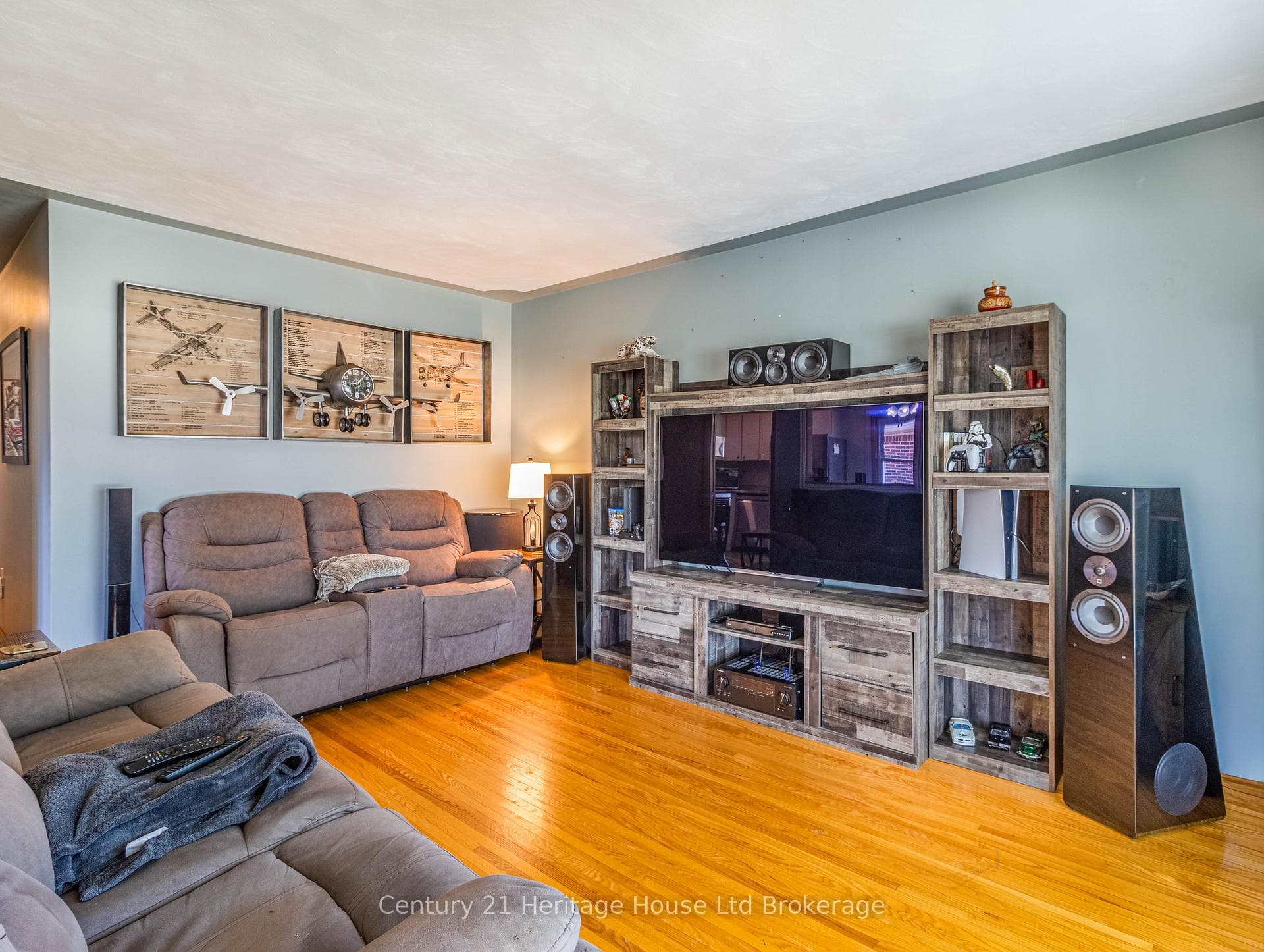 153 Springbank Avenue photo 13