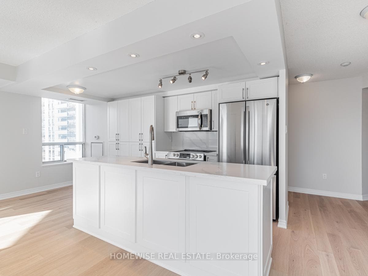 300 Balliol Street Unit 712 photo 3