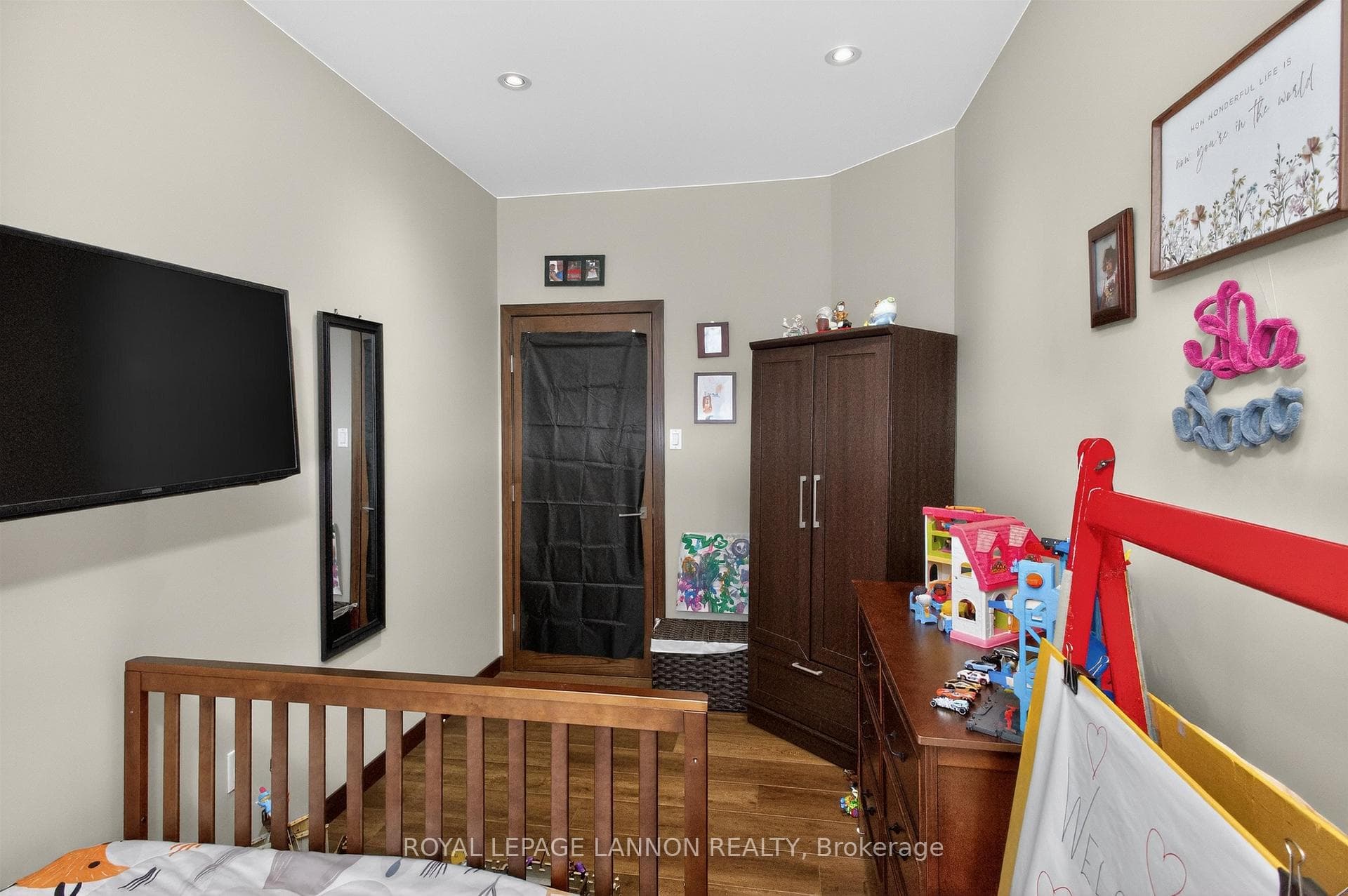 2737 Birch Beach photo 27