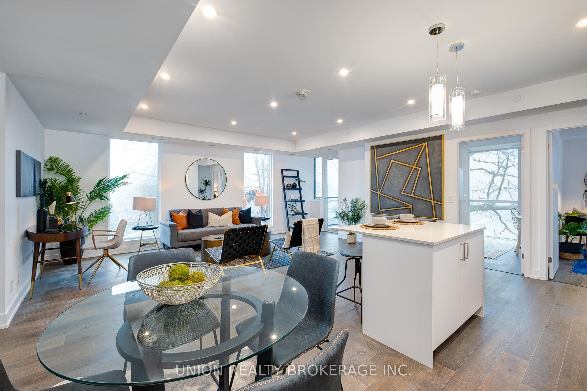 1316 Kingston Road Unit 209 photo 10