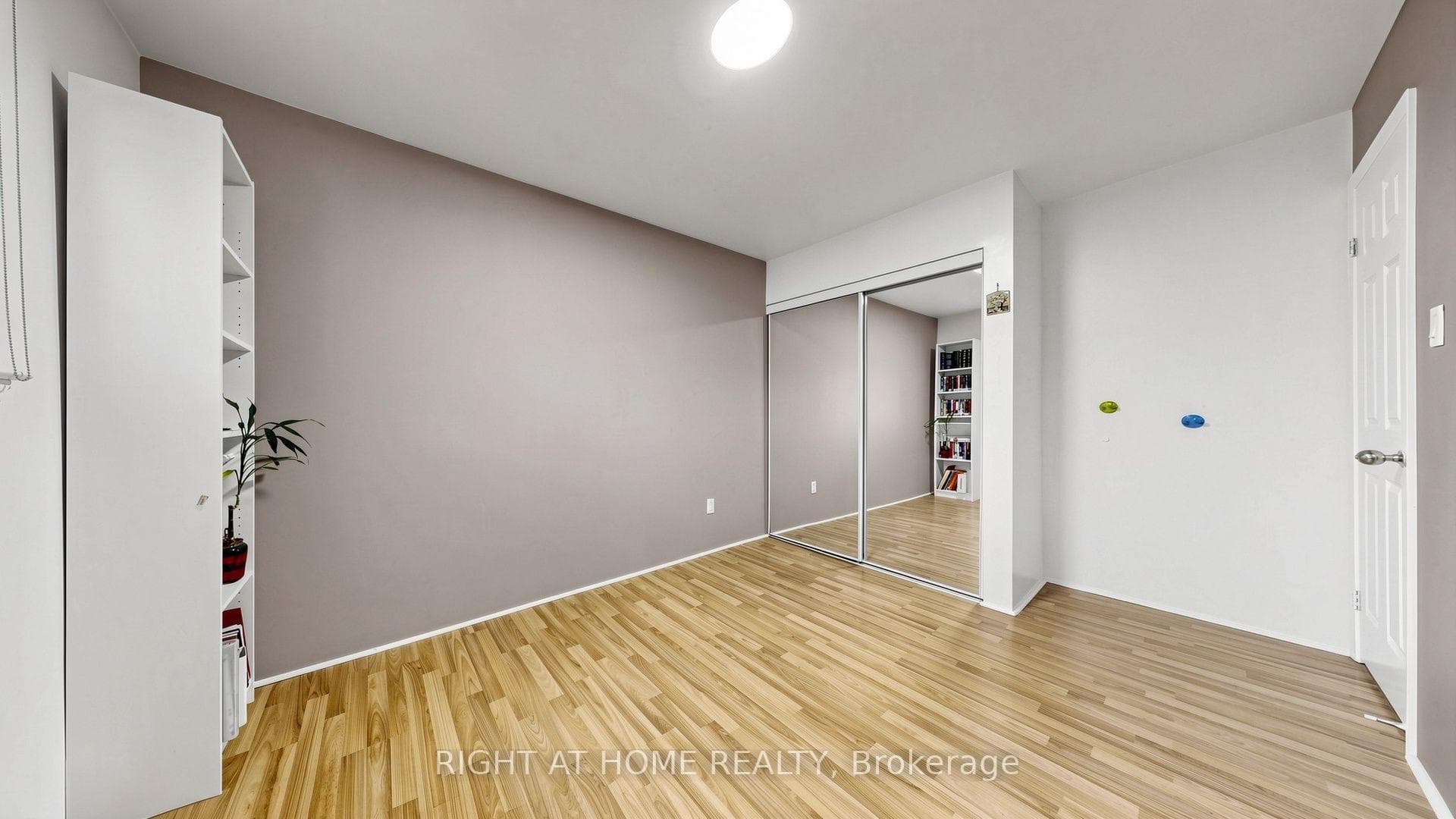 4 Harper Way photo 22