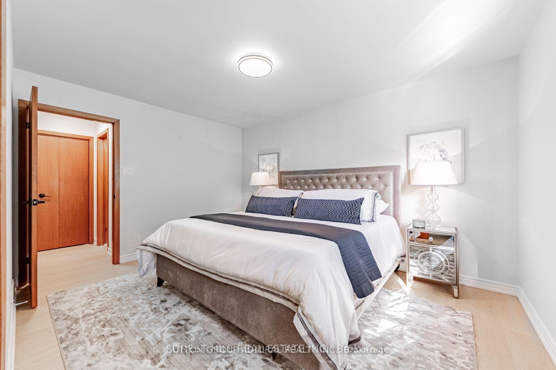 19 Tobruk Crescent photo 11