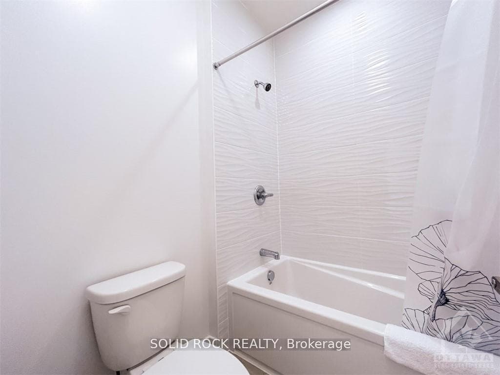 764 OVATION Grove photo 13