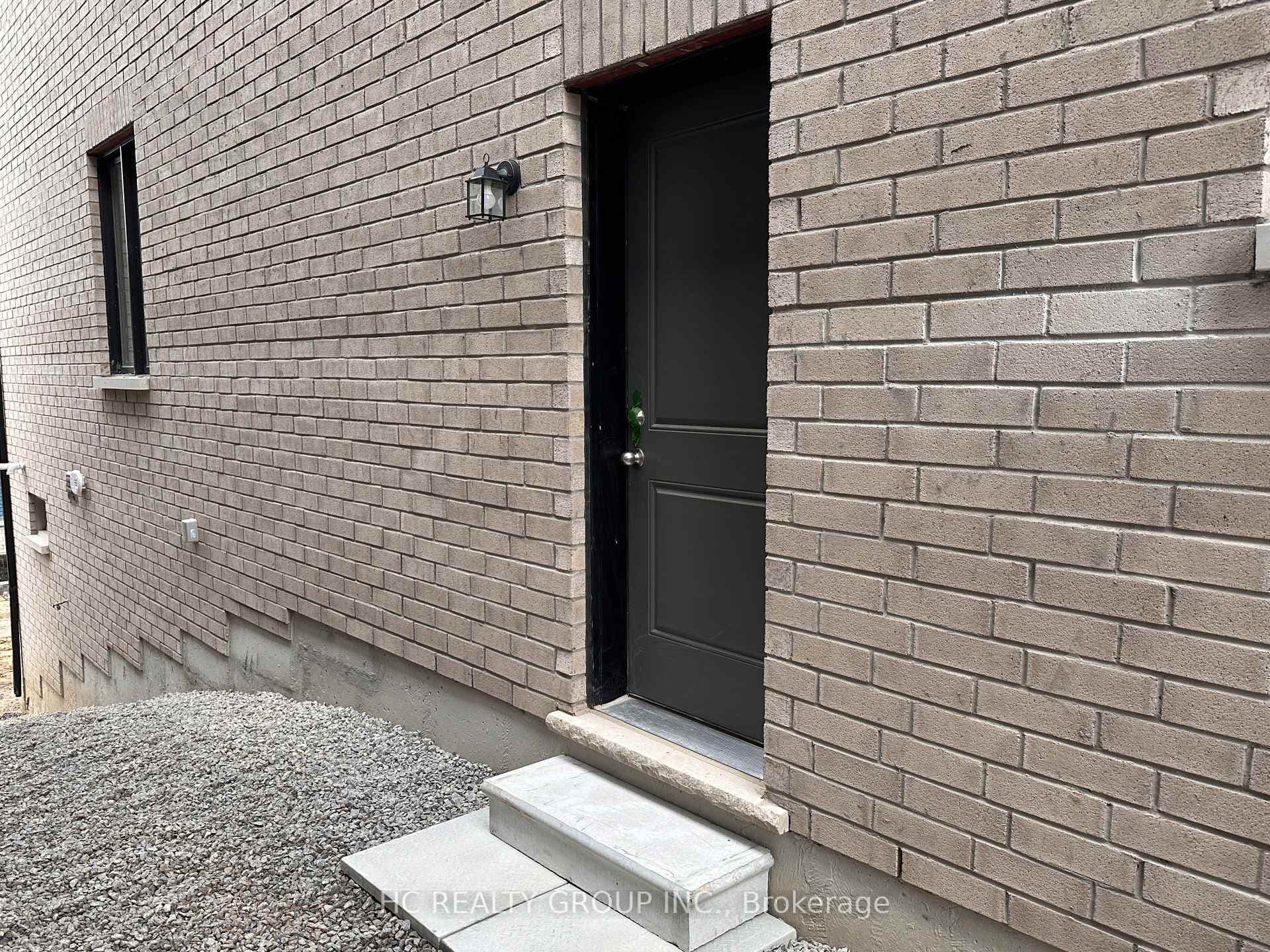 2925 NAKINA Street photo 19
