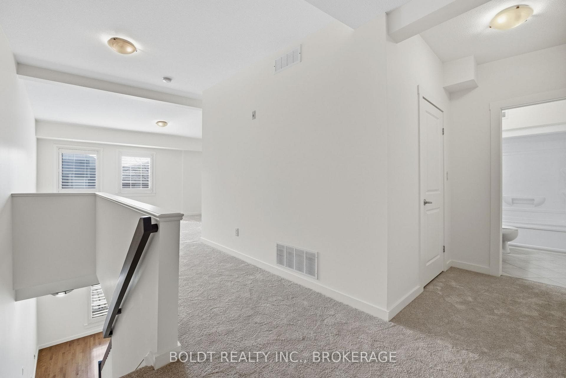 49 ONTARIO Street Unit 8 photo 15
