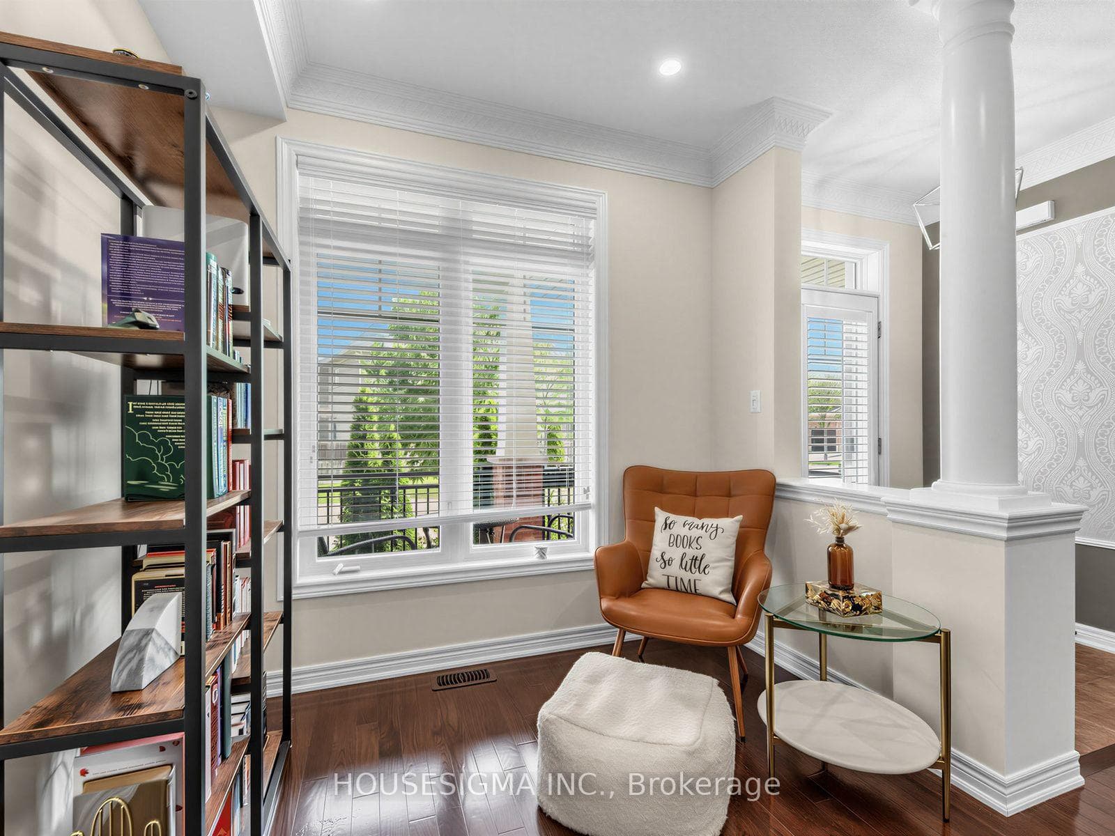 57 Chao Crescent photo 5