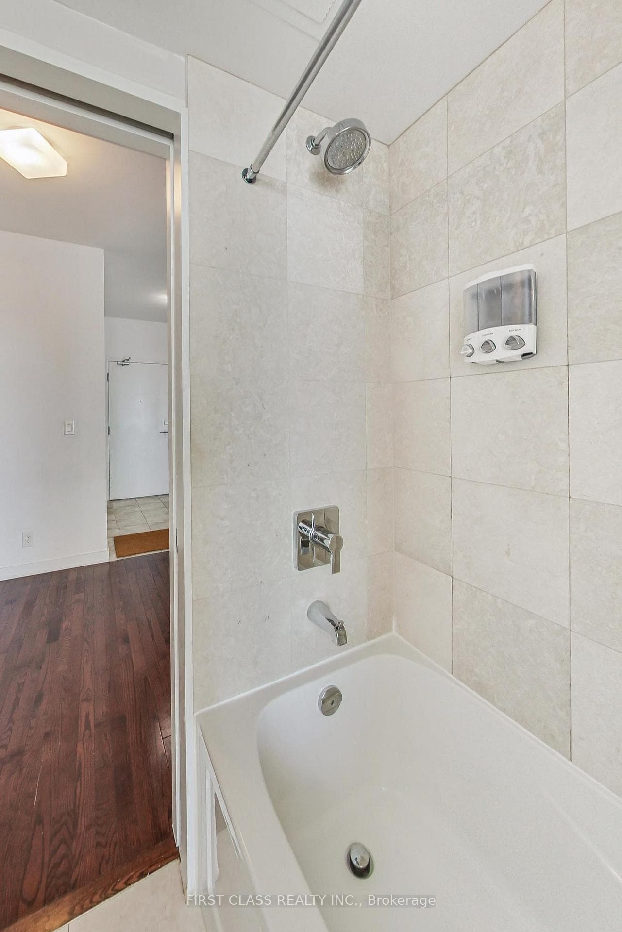 12 York Street Unit 2003 photo 16
