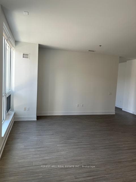 310 Tweedsmuir Avenue Unit TH10 photo 11