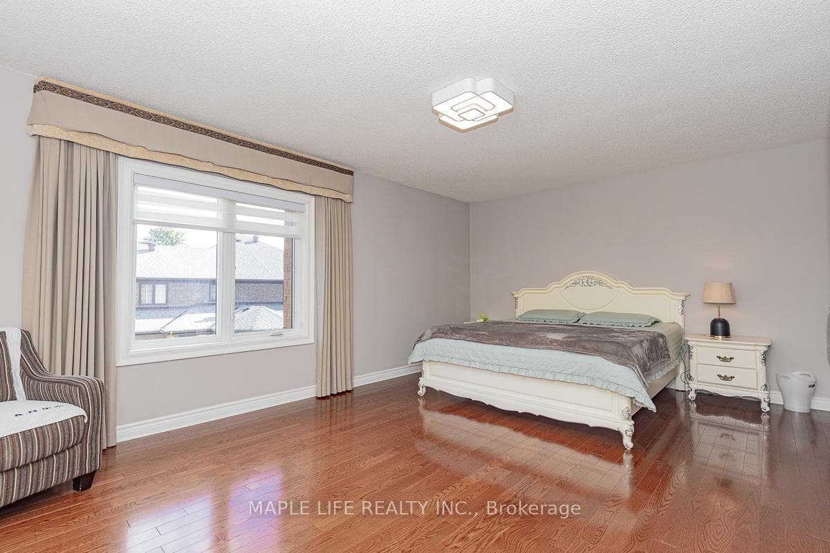 1 Elderwood Drive photo 15