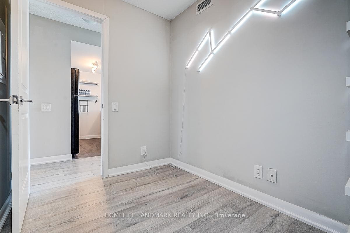 190 Borough Drive Unit 2307 photo 13
