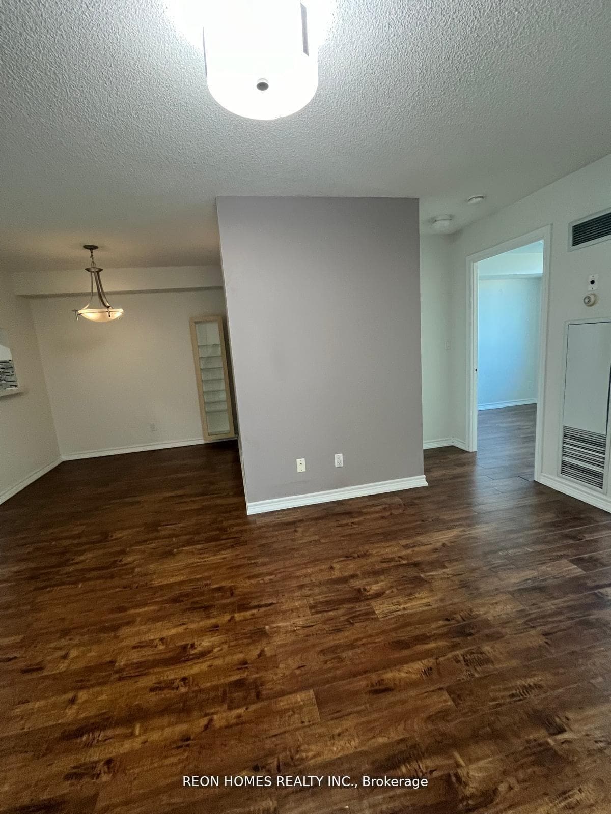 68 Corporate Drive Unit 2232 photo 4