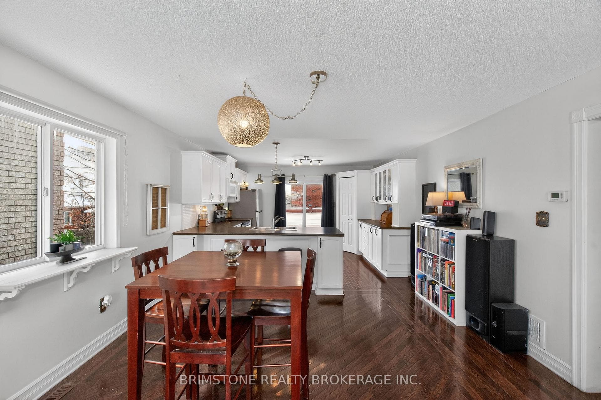 22 Dykstra Drive photo 9