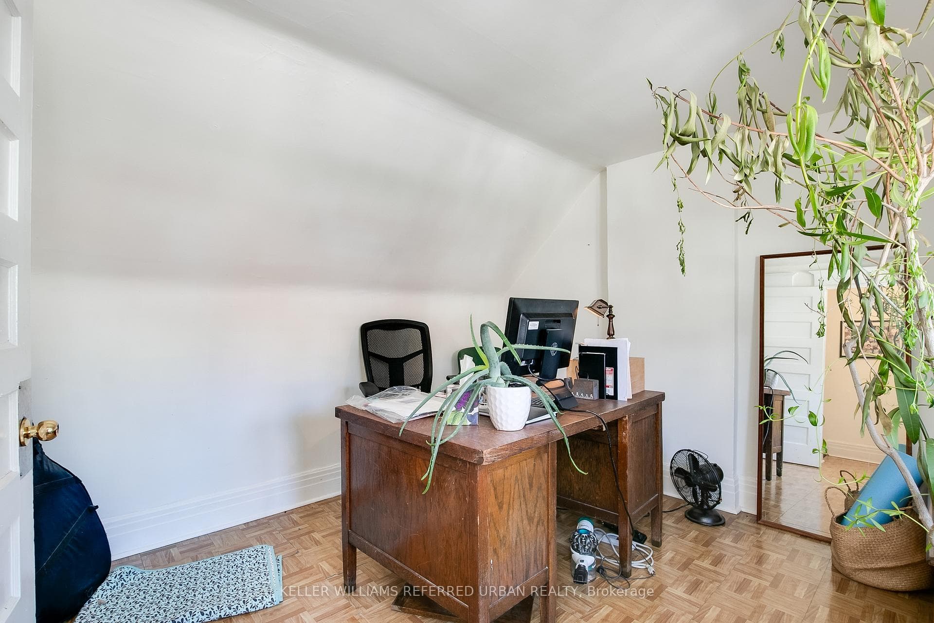 1057 Davenport Road photo 33