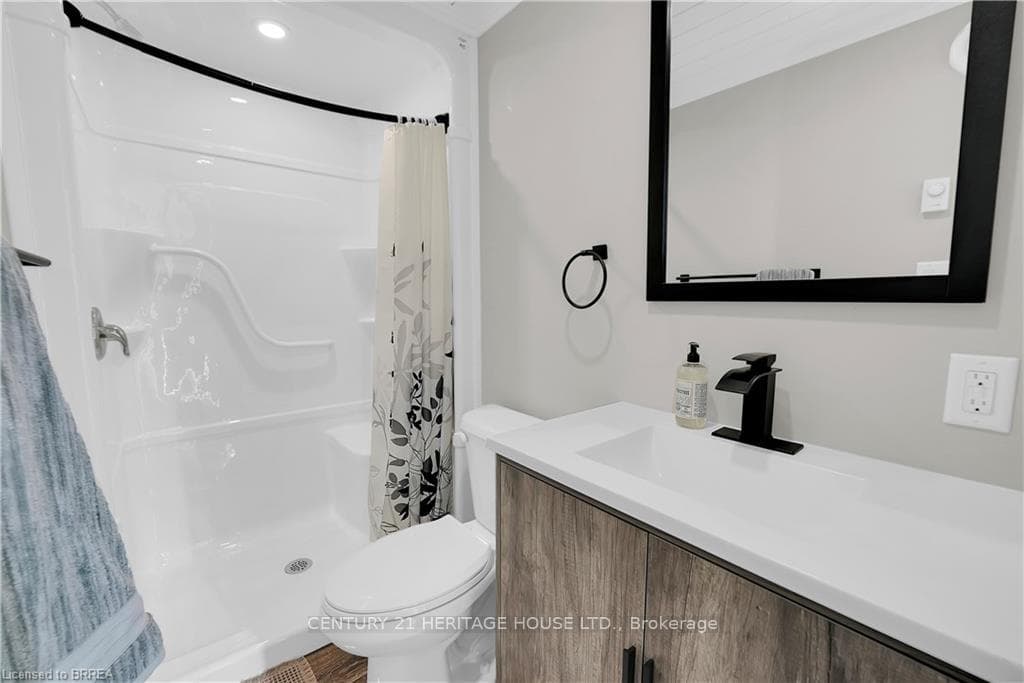 17 Preston Drive photo 43