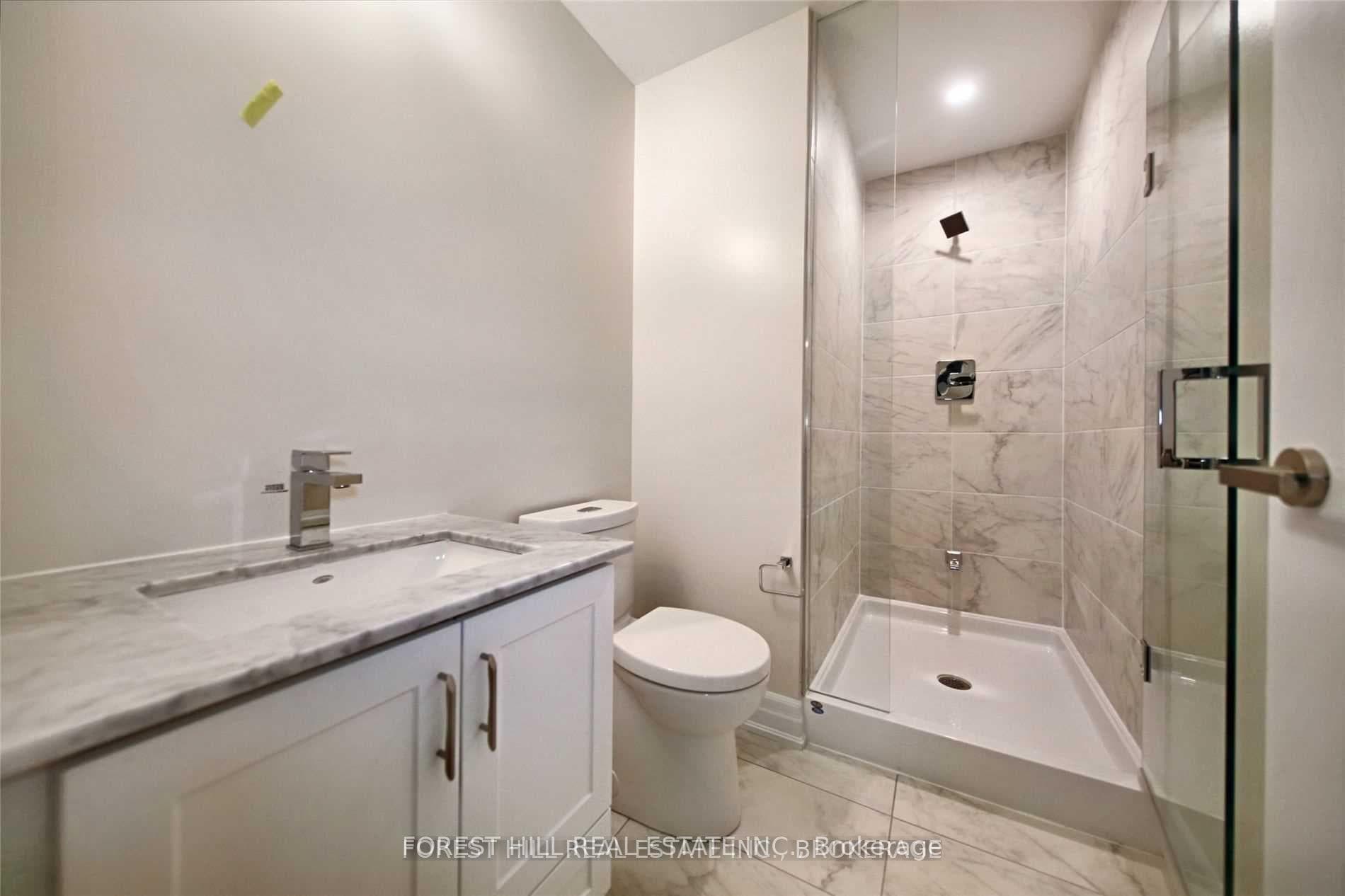 9075 Jane Street Unit 1109 photo 21