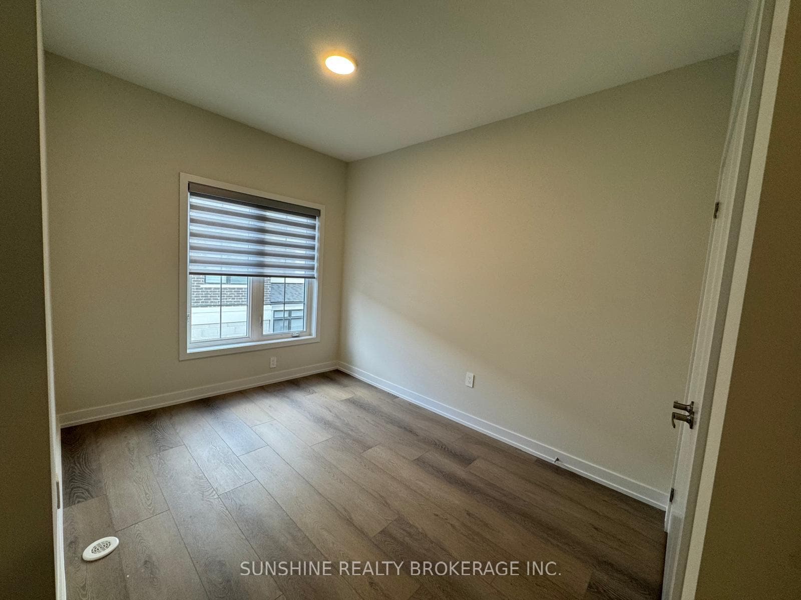 12 Lewis Craigie Lane photo 13