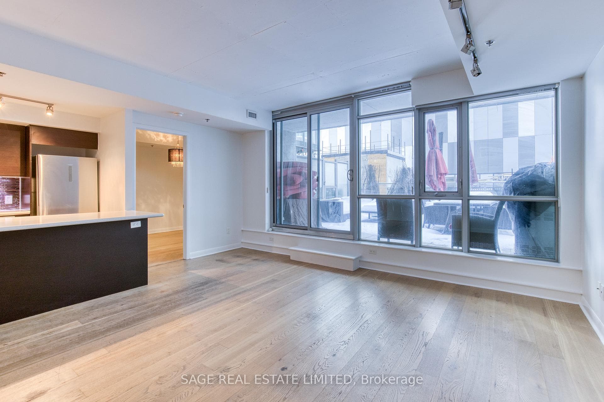 375 King Street Unit 706 photo 12