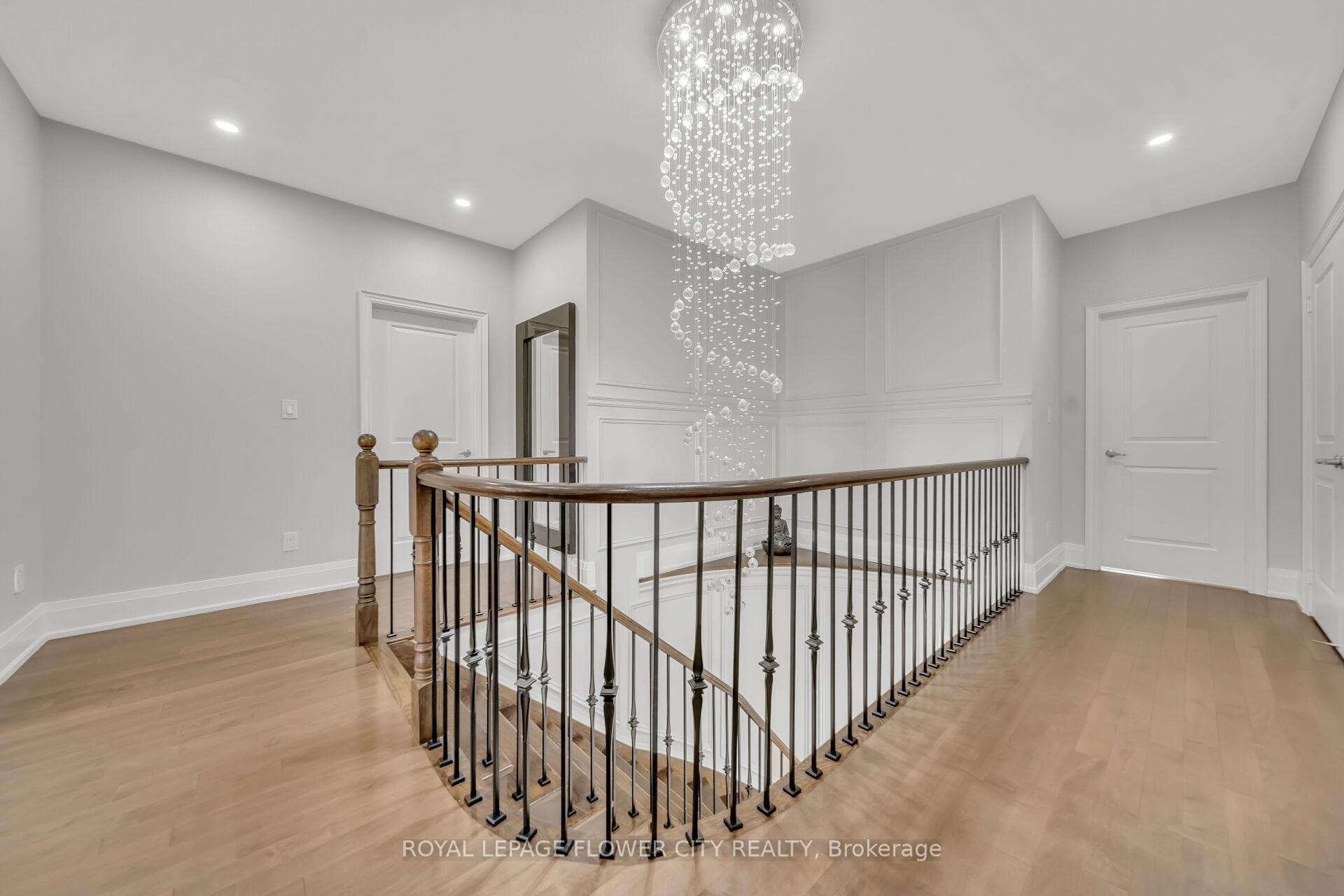 9 Balloon Crescent photo 22