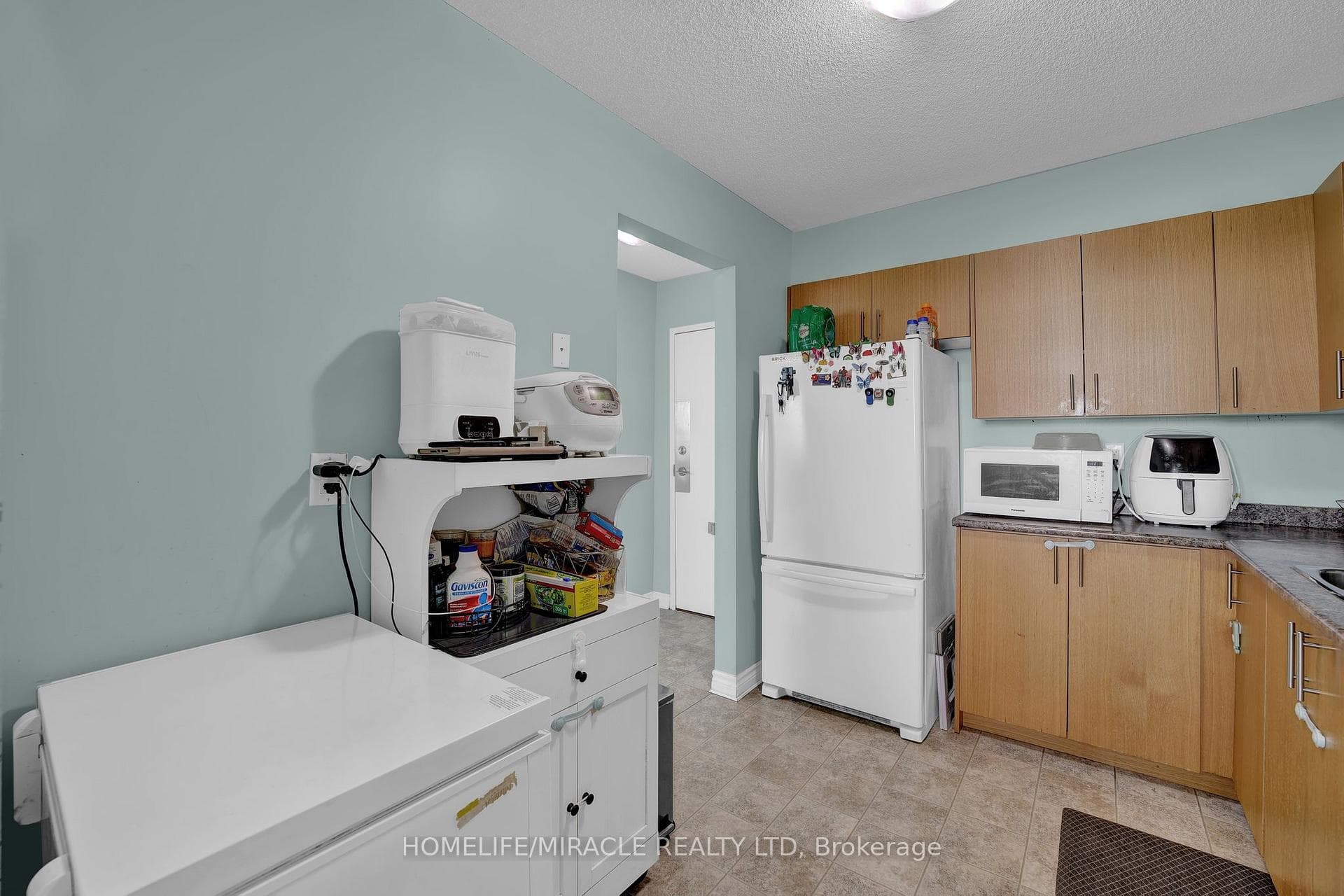 551 The West Mall Avenue Unit 1102 photo 11