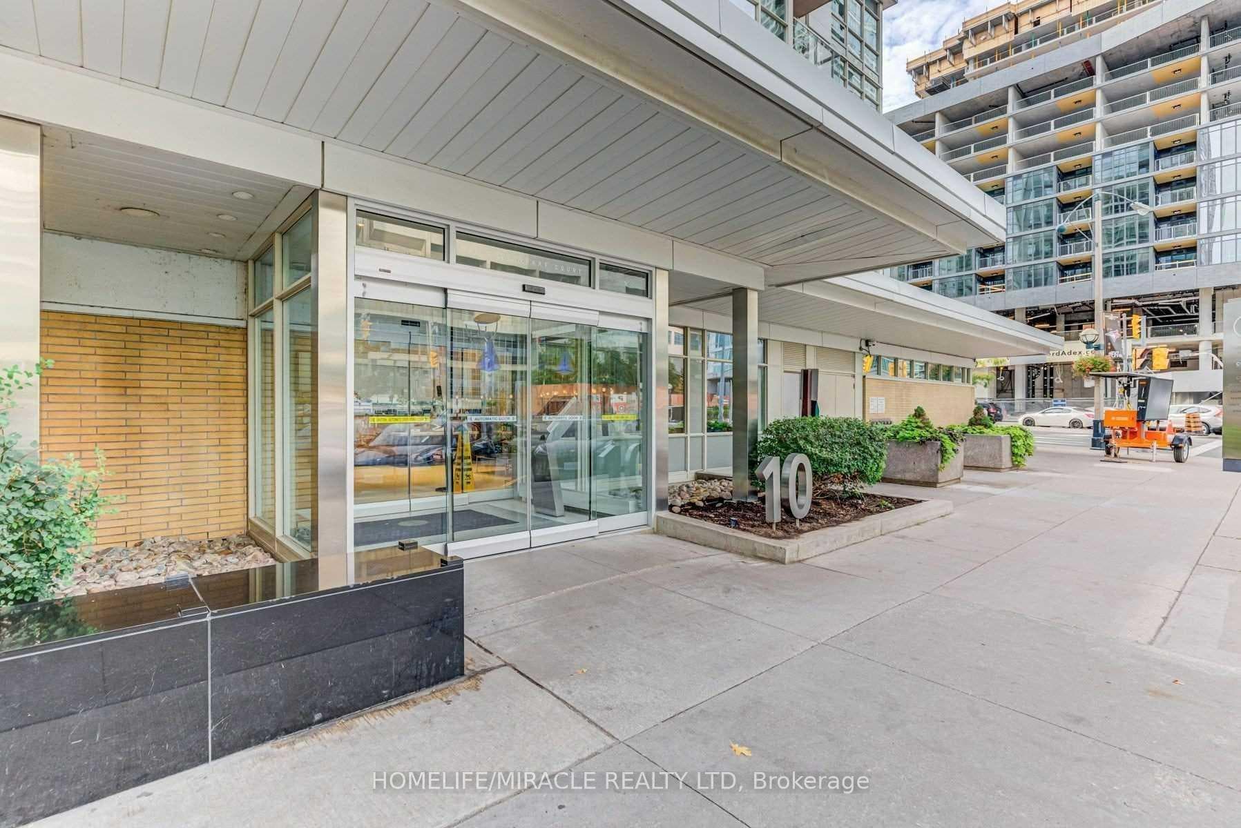 10 Navy Wharf Court Unit #207 photo 2