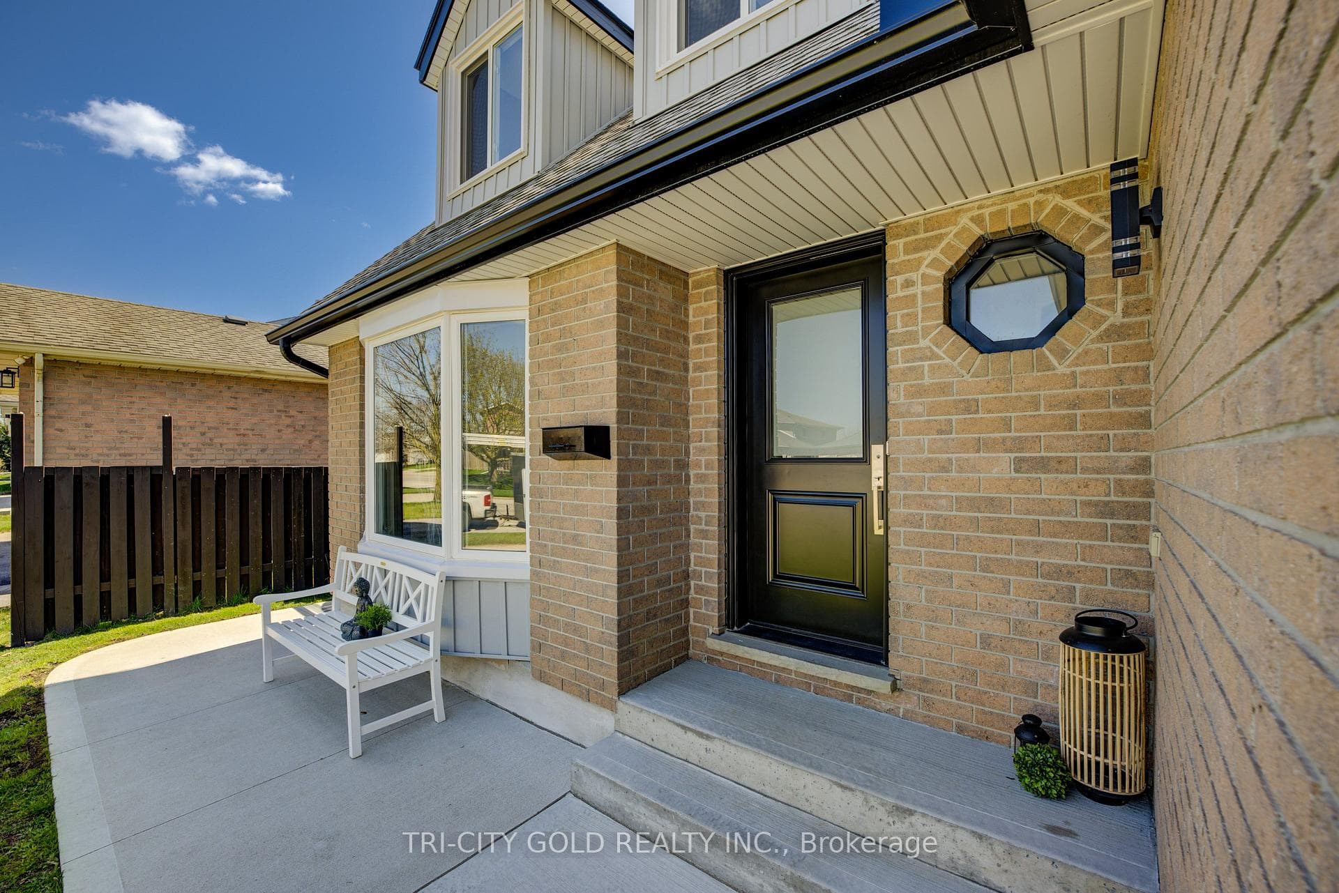 466 Cooper Street photo 3