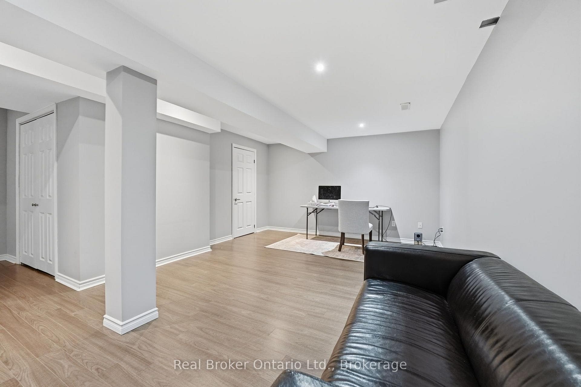 3293 Steeplechase Drive photo 38
