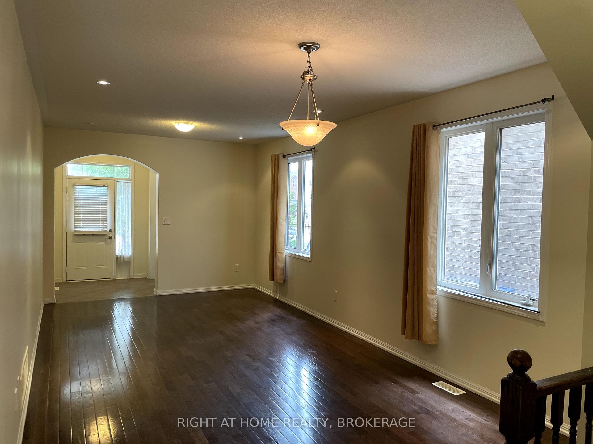 58 Meadowcrest Lane photo 6