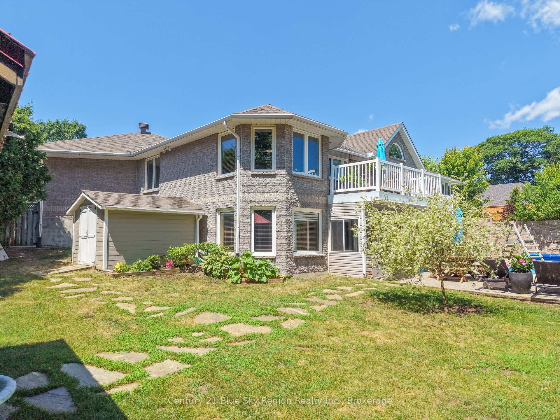77 Janey Avenue photo 13