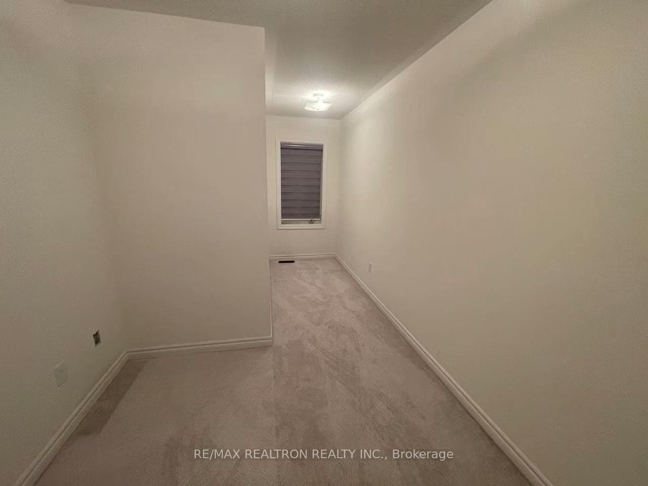 42 Robert Joffre Leet Avenue photo 9