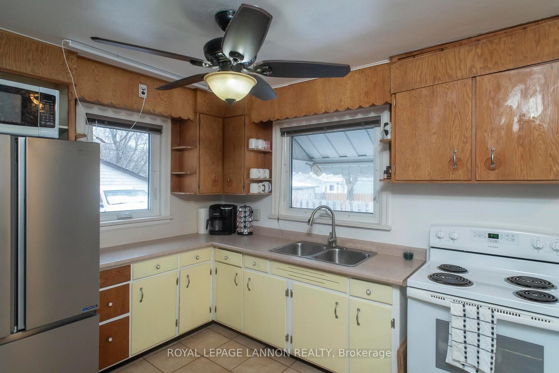 1328 Mountdale Avenue photo 5