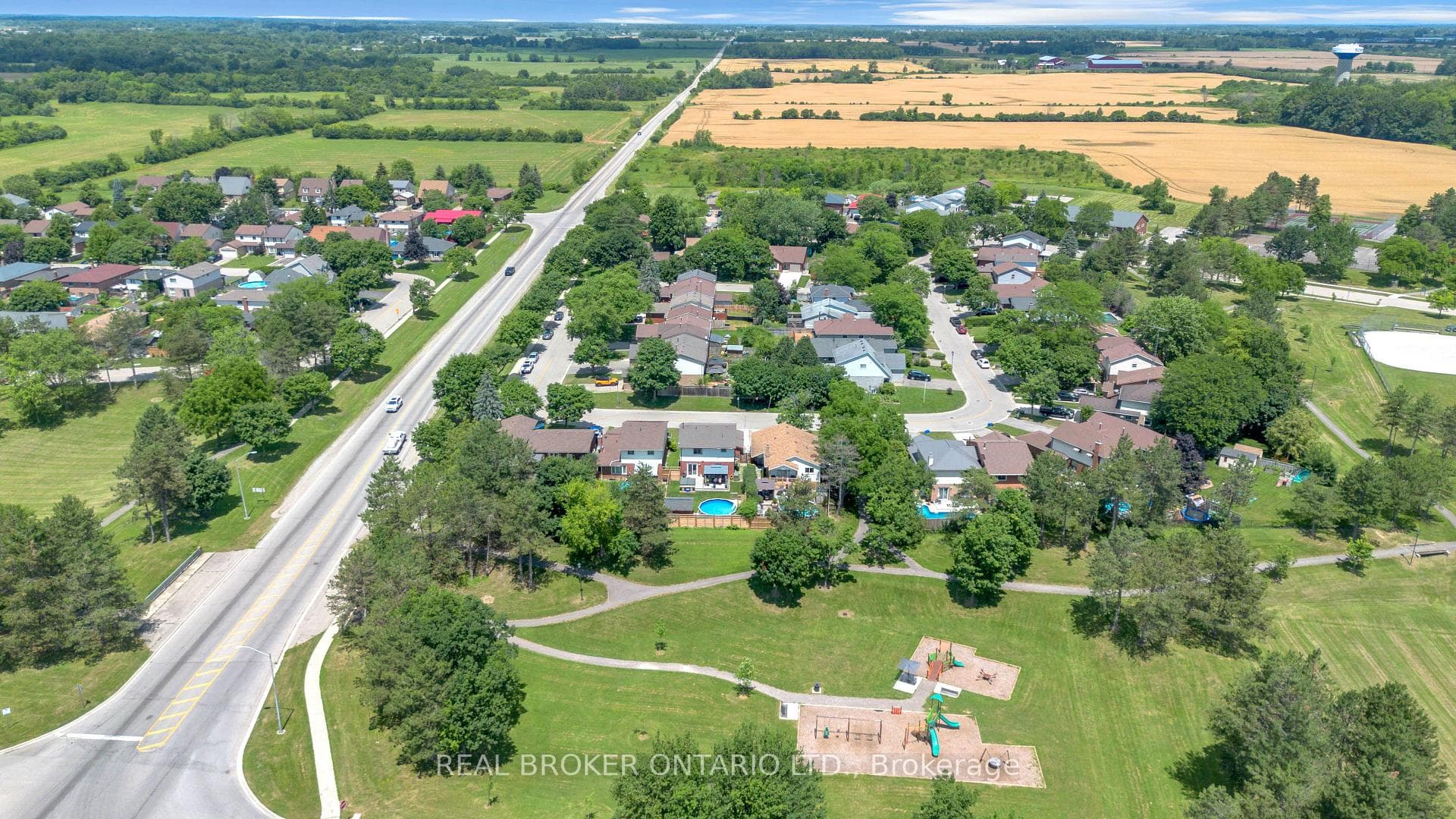 34 Elmvale Court photo 43