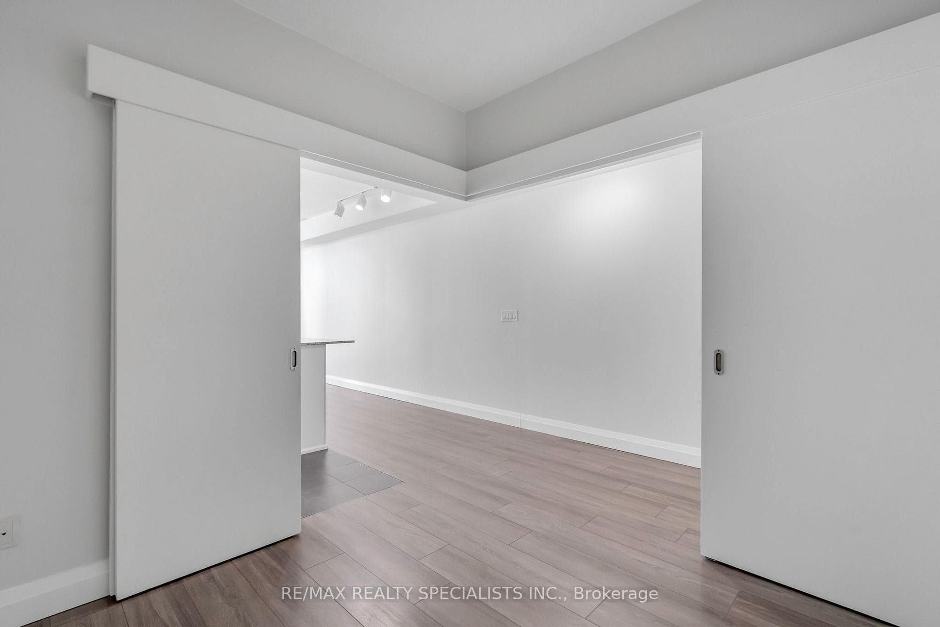 225 Webb Drive Unit 309 photo 24