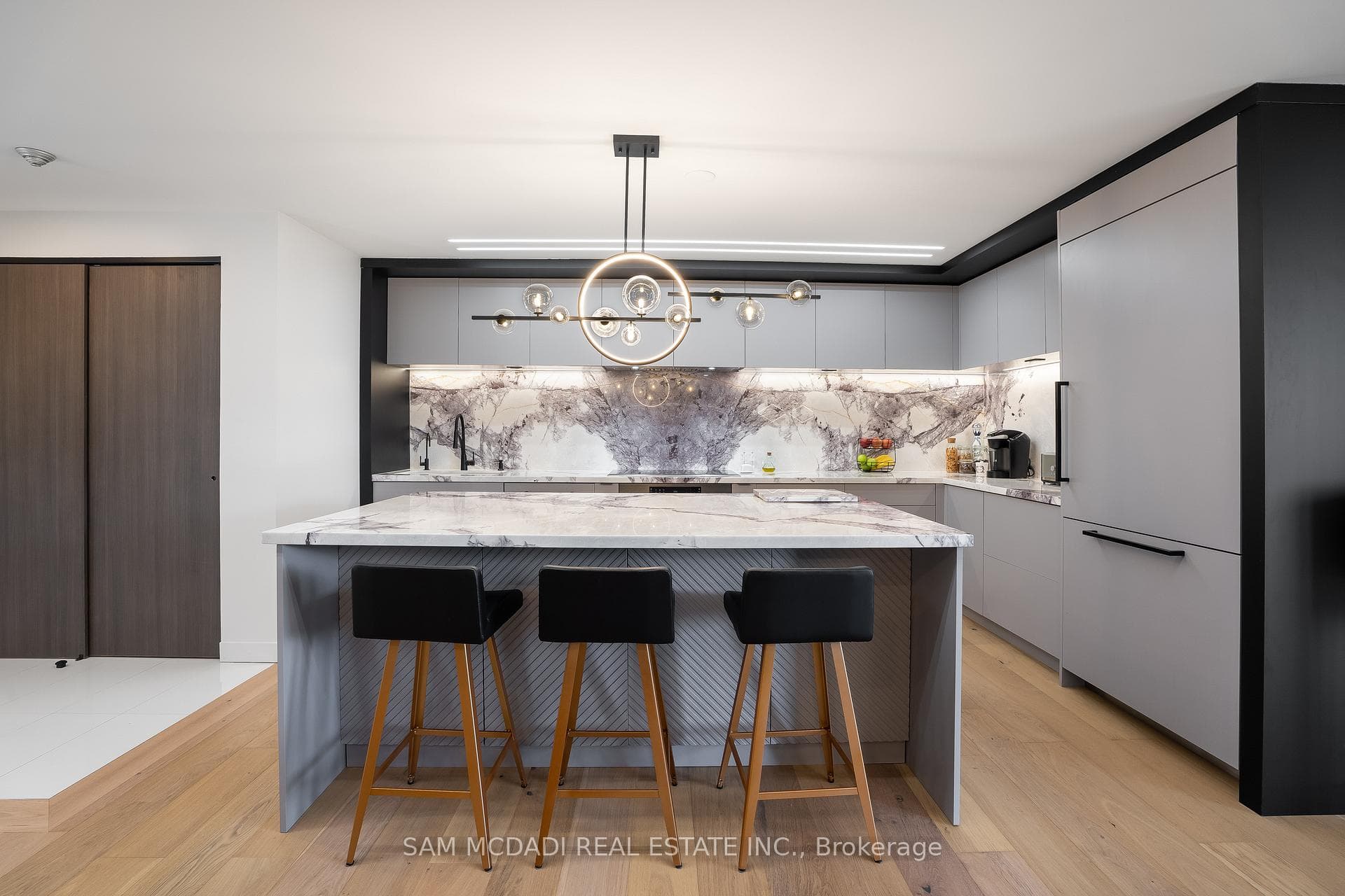 5444 Yonge Street Unit 304 photo 10