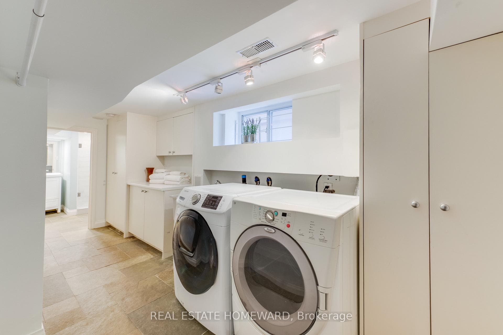 151 Waverley Road photo 46