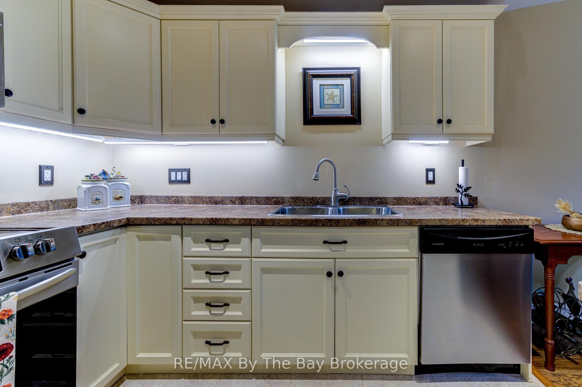 122 GREENWAY Drive photo 12