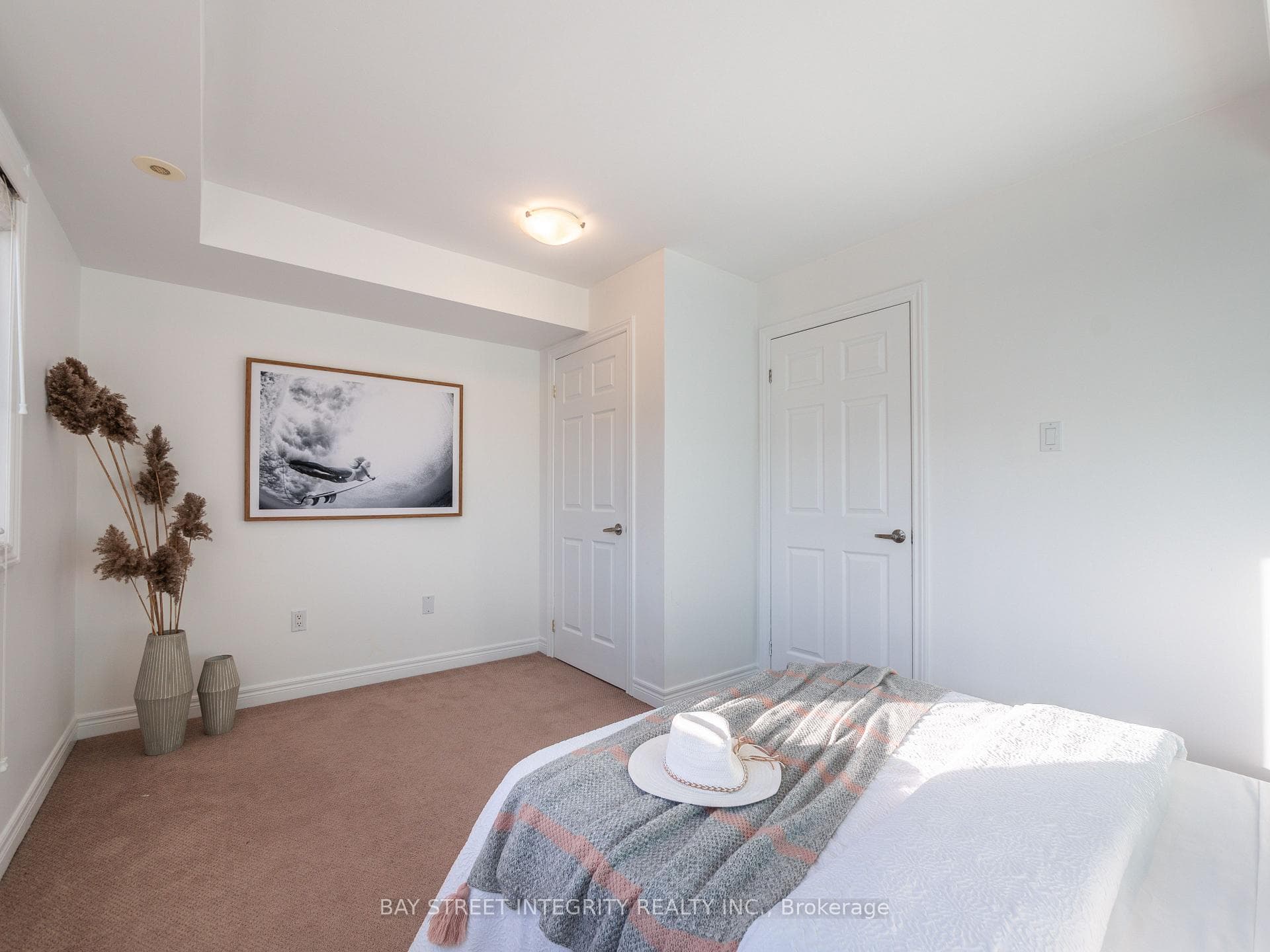 96 Woodbine Avenue photo 28